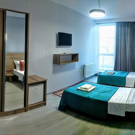 Hotel 5 Rooms Tbilisi Esterno foto