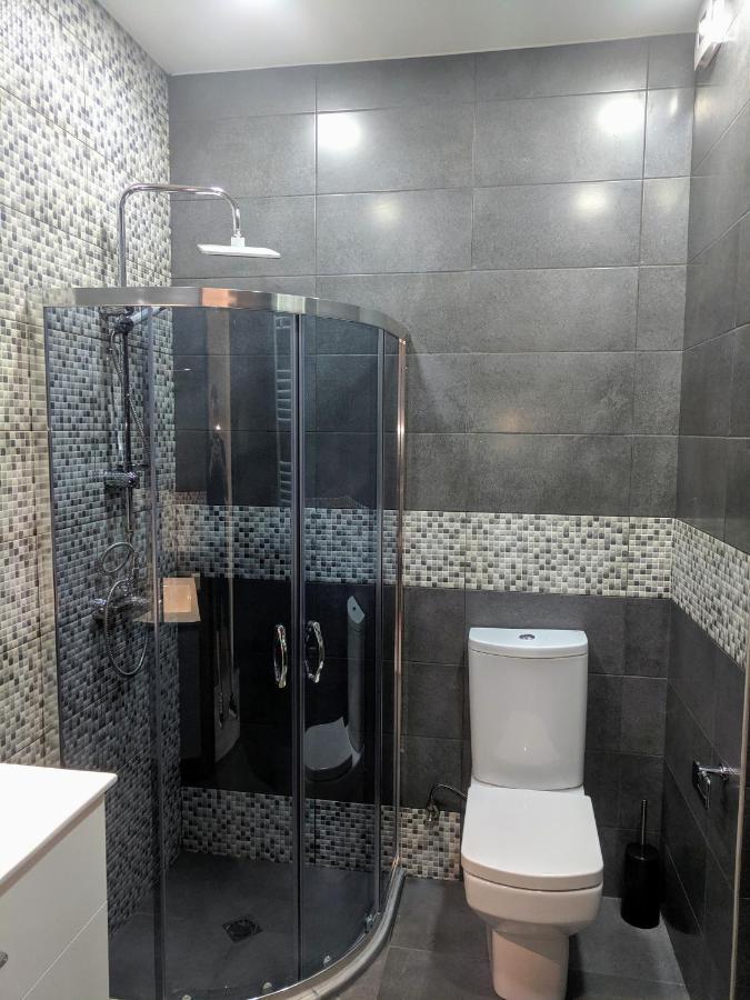 Hotel 5 Rooms Tbilisi Esterno foto